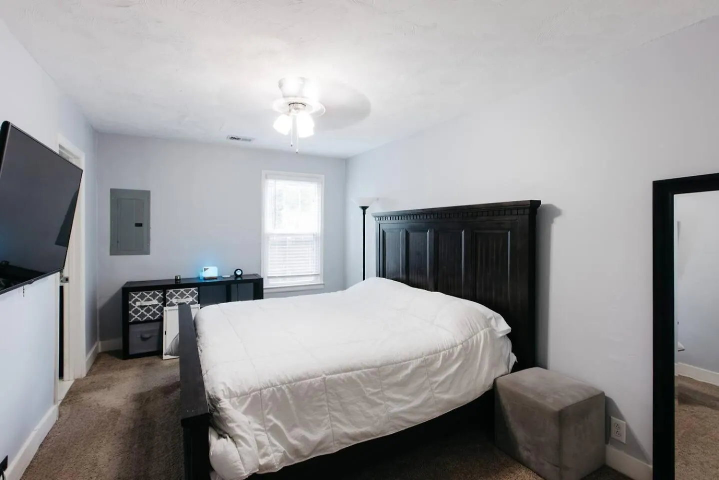 Holiday home The Little Blue Haus - Two Miles to Broadway Villa Nashville United States