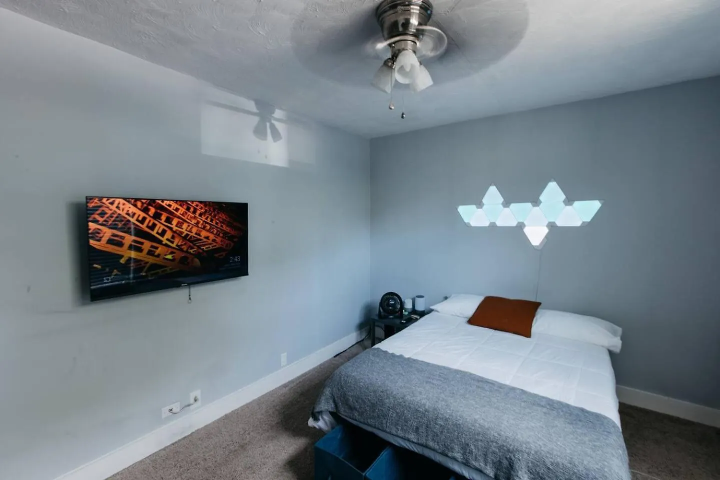 Holiday home The Little Blue Haus - Two Miles to Broadway Villa Nashville United States